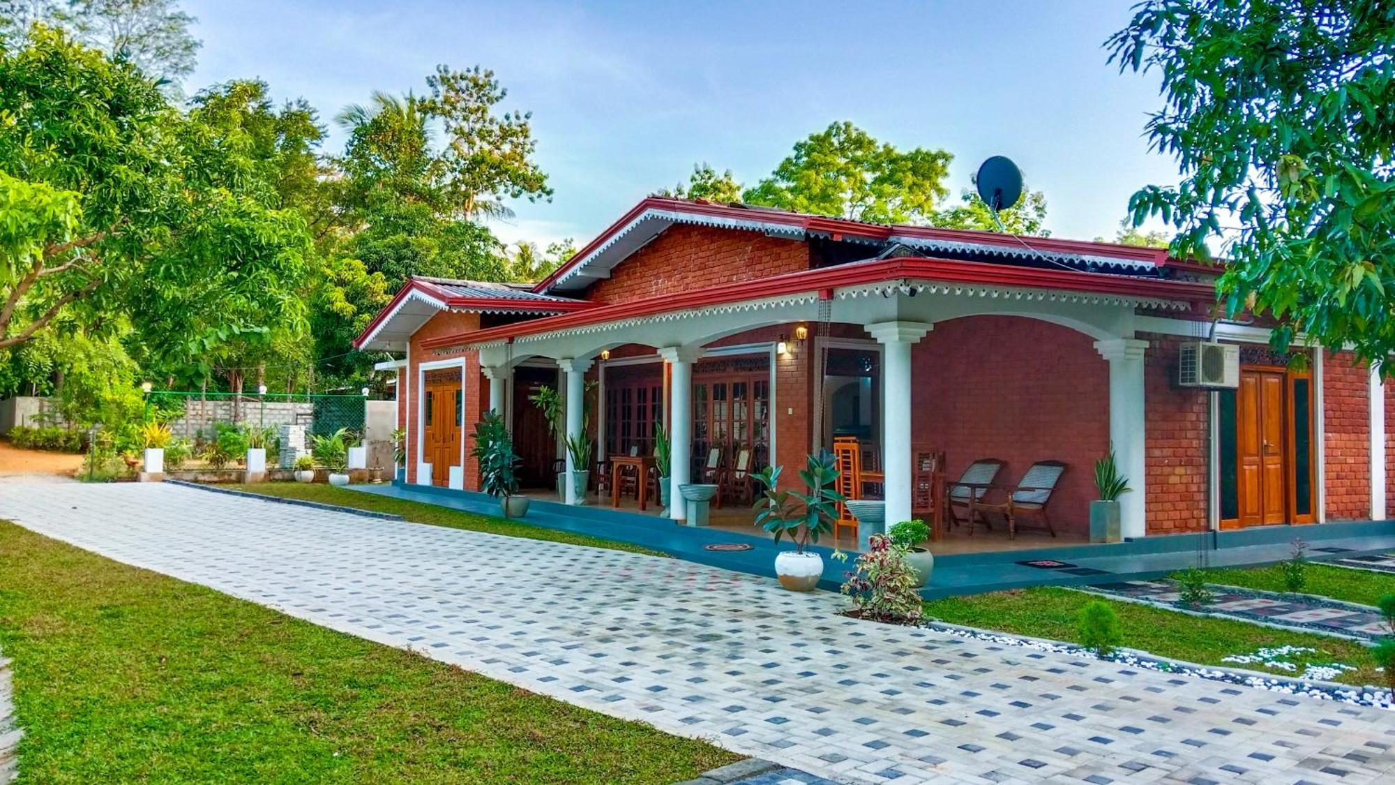 Hotel Sigiri Thilanka Rest Sigirîya Extérieur photo