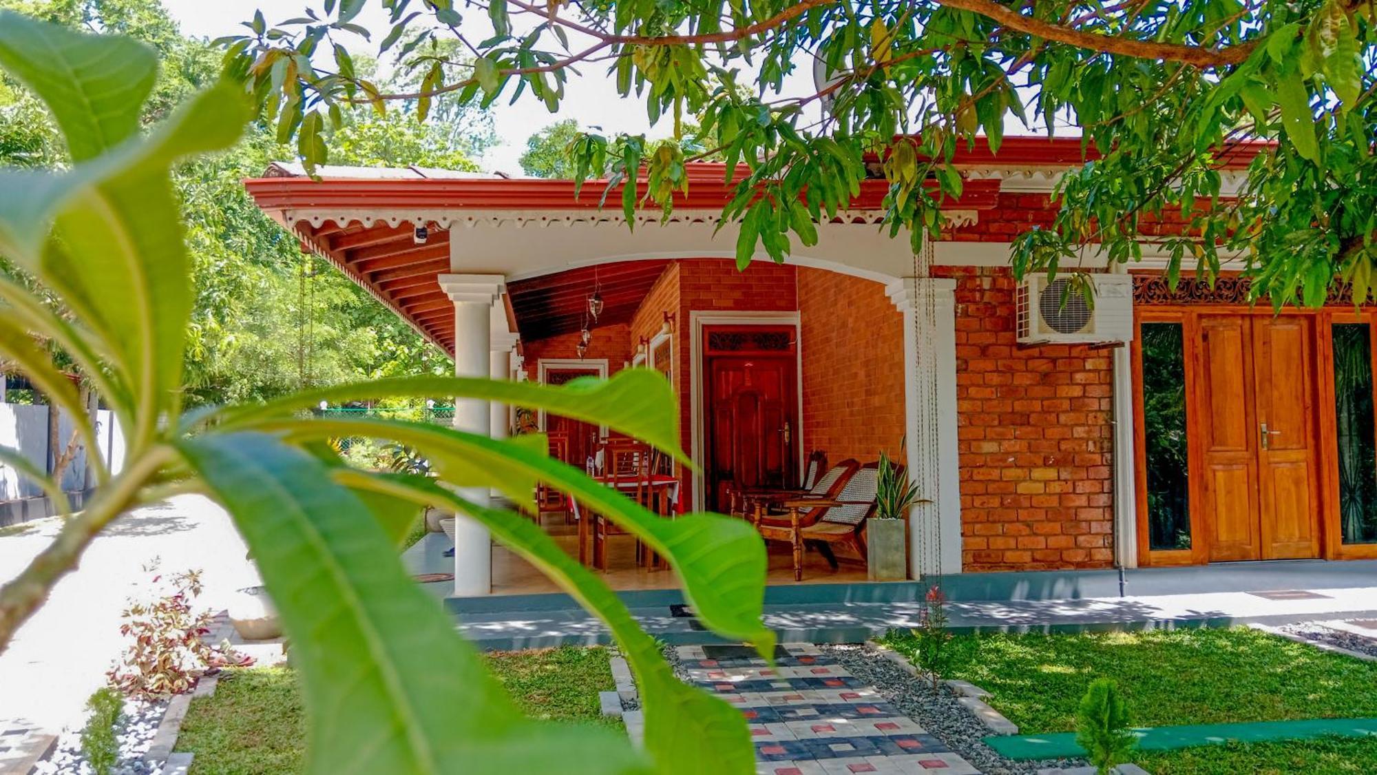 Hotel Sigiri Thilanka Rest Sigirîya Extérieur photo
