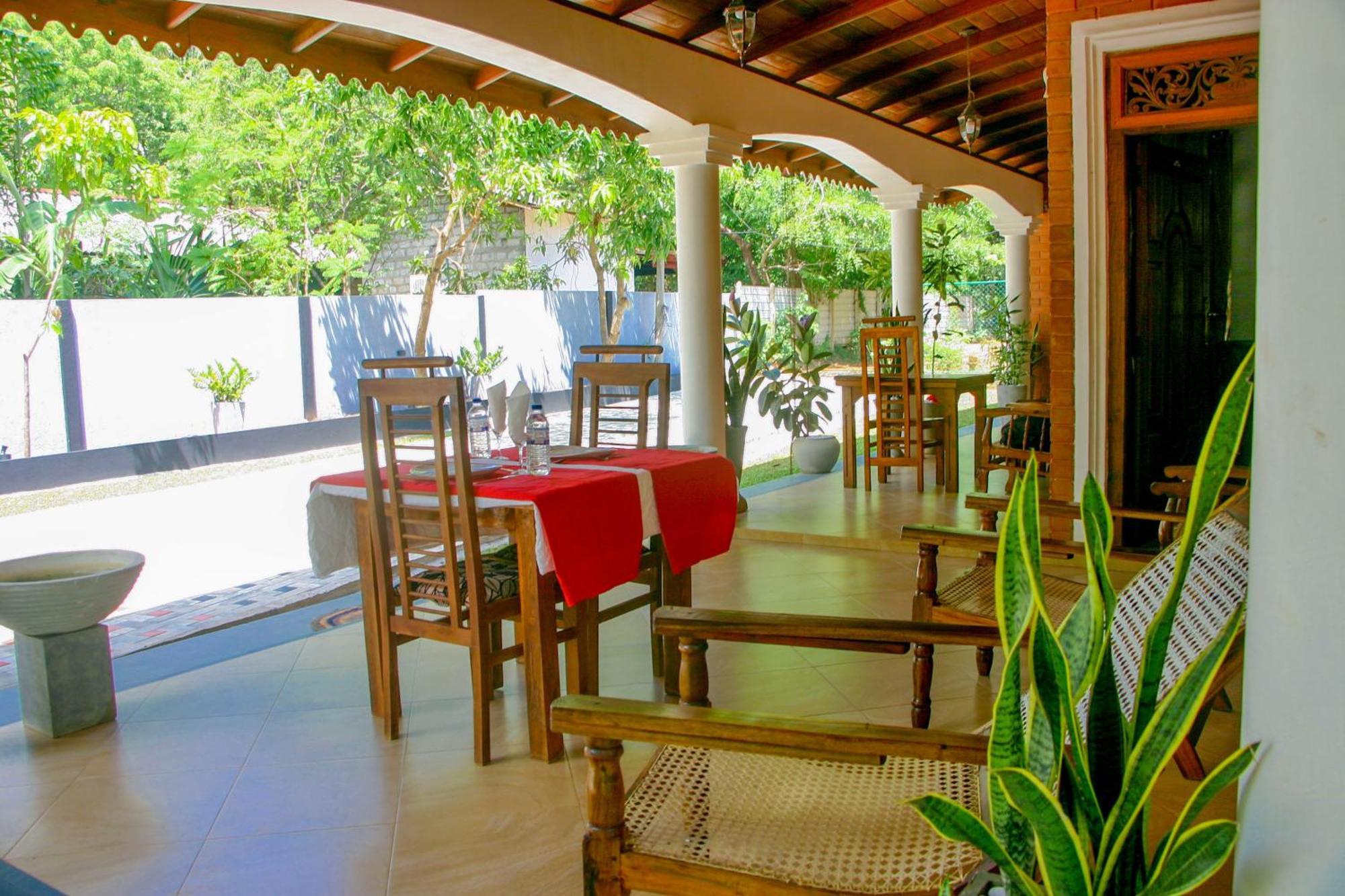 Hotel Sigiri Thilanka Rest Sigirîya Extérieur photo